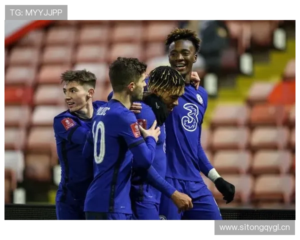 凯尔·沃克加冕世俱杯,集齐生涯荣誉拼图 凯尔·沃克加冕世俱杯,集齐生涯荣誉拼图